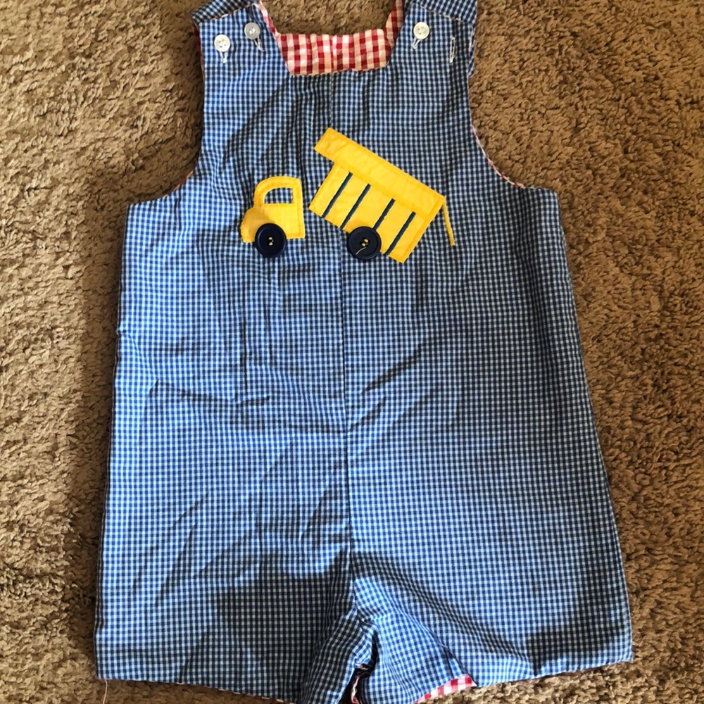 Reversible boy outfit